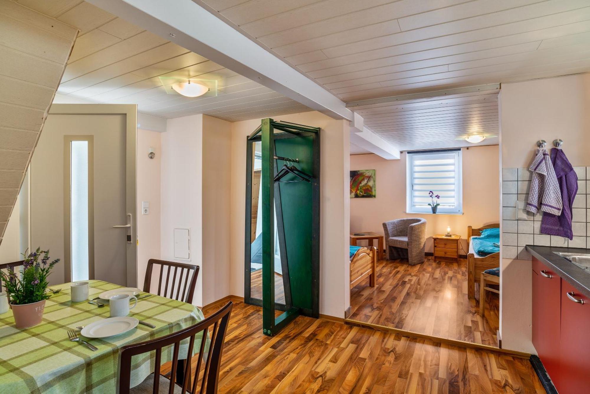 Ferienwohnung Blaues Haus Ubstadt-Weiher Kültér fotó