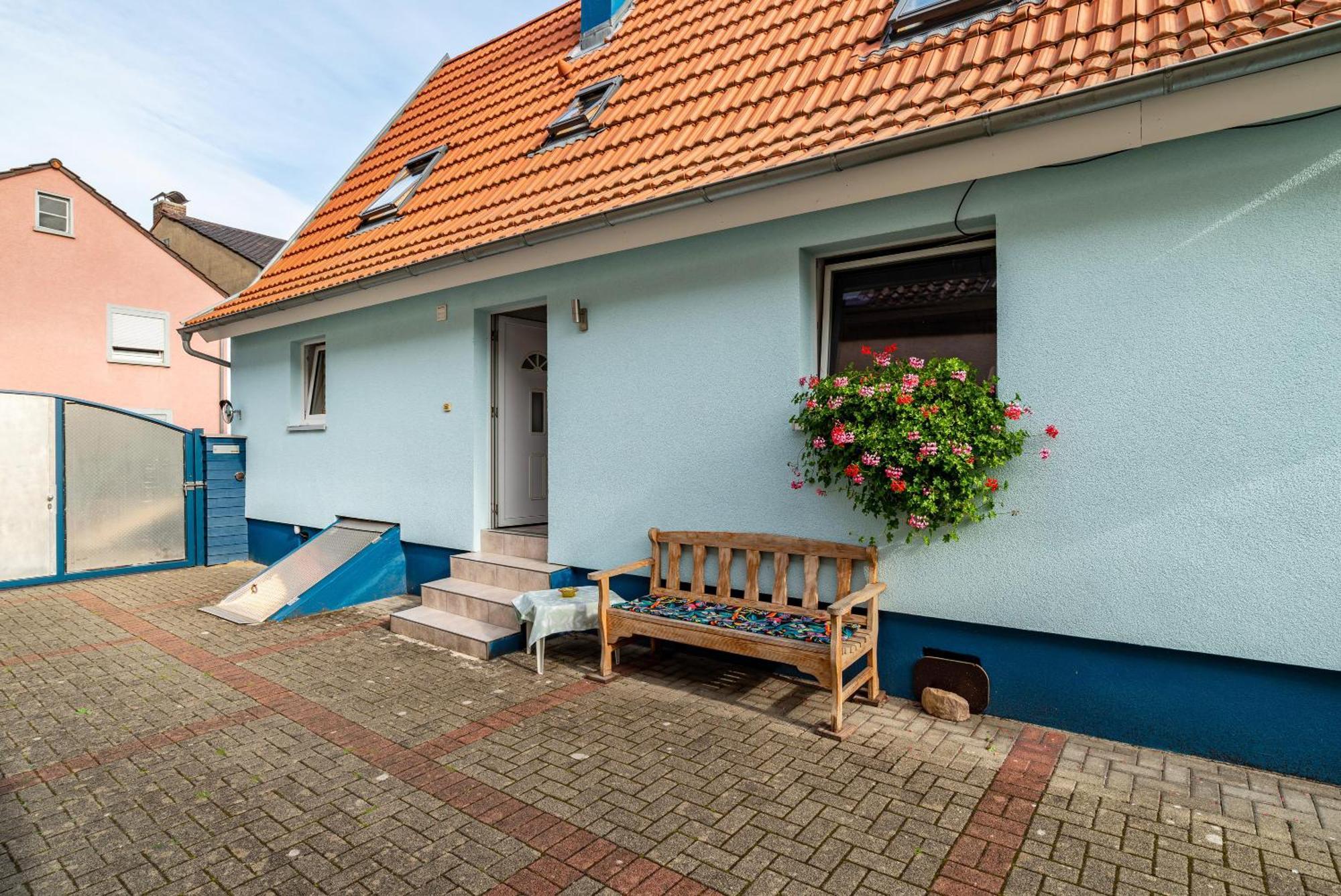 Ferienwohnung Blaues Haus Ubstadt-Weiher Kültér fotó
